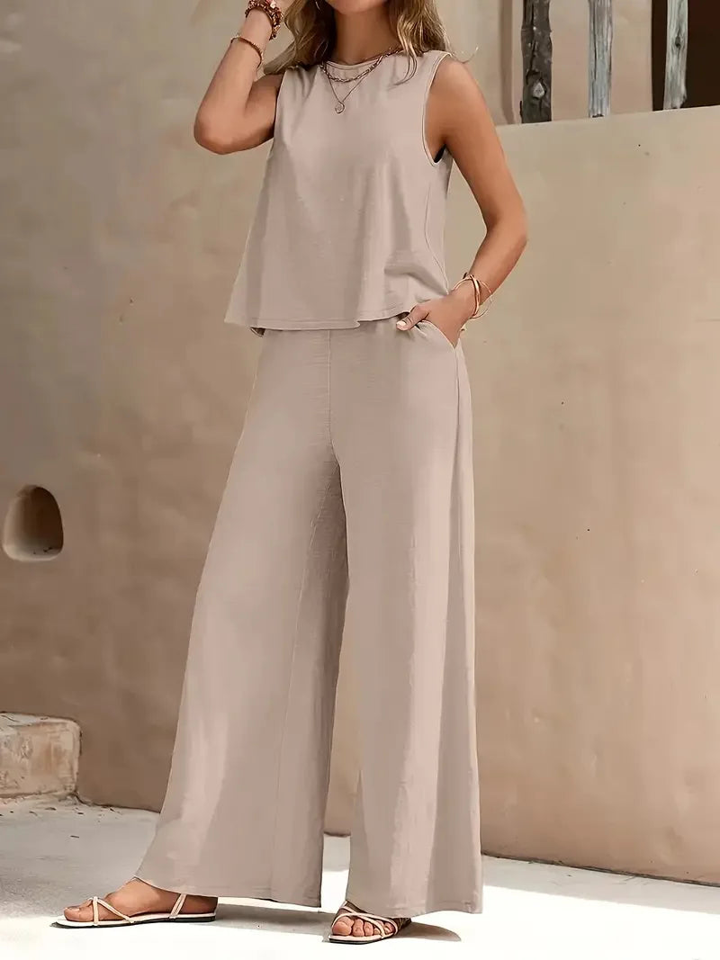 Ropa femenina elegante y moderna de lino para temporada primavera-verano.